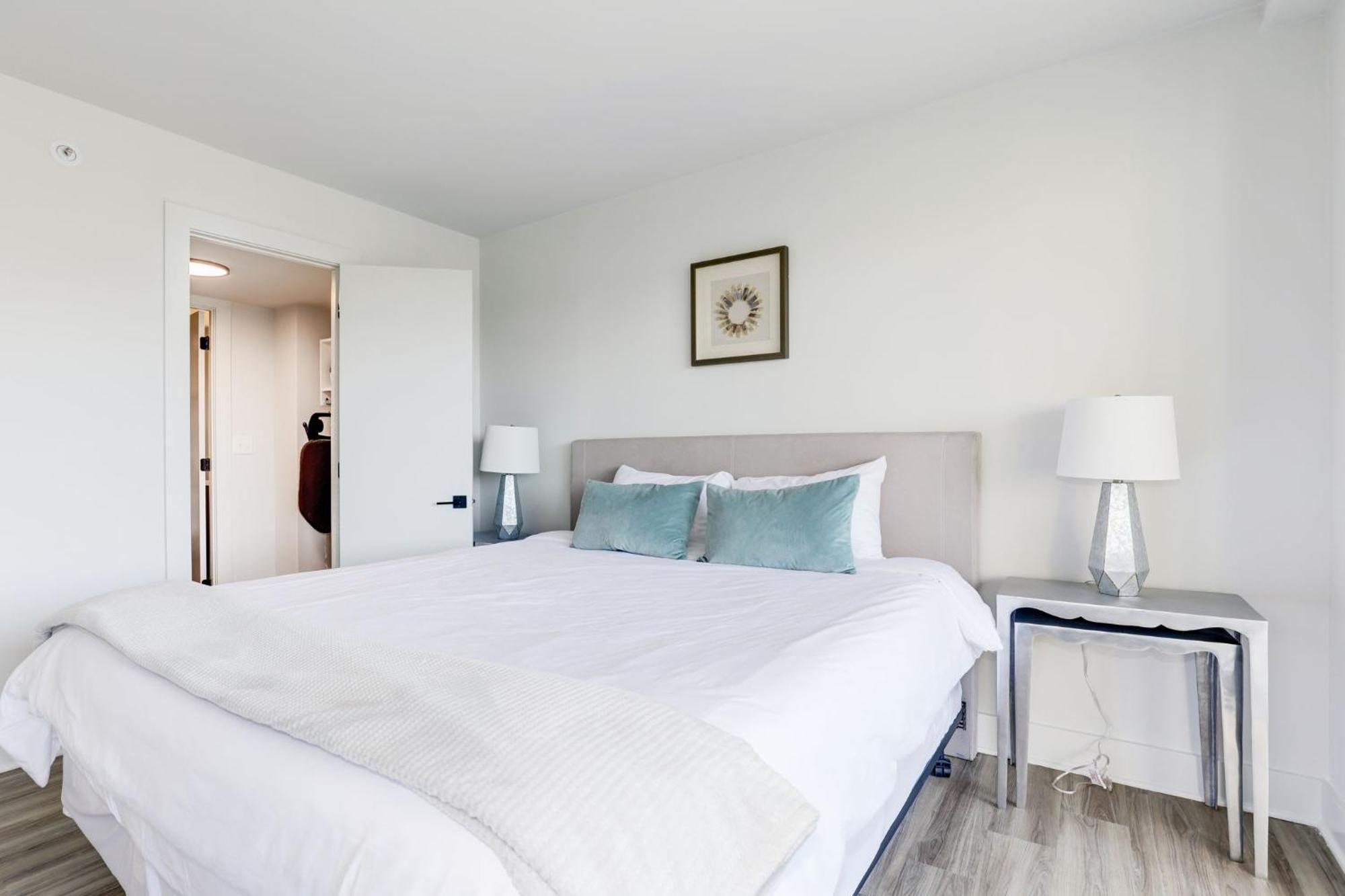 2Br Executive Apartment In Prime Location อาร์ลิงตัน ภายนอก รูปภาพ