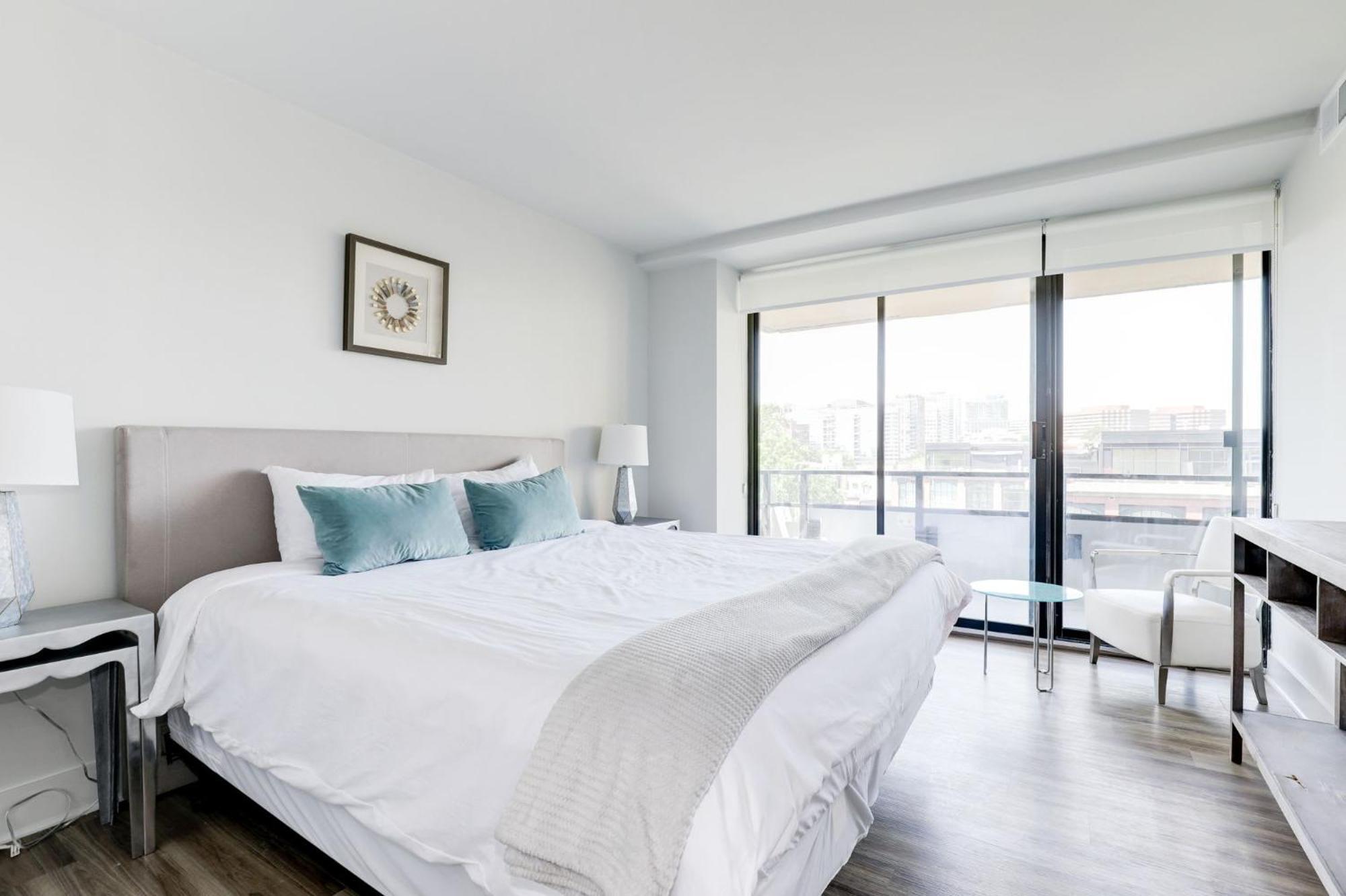 2Br Executive Apartment In Prime Location อาร์ลิงตัน ภายนอก รูปภาพ