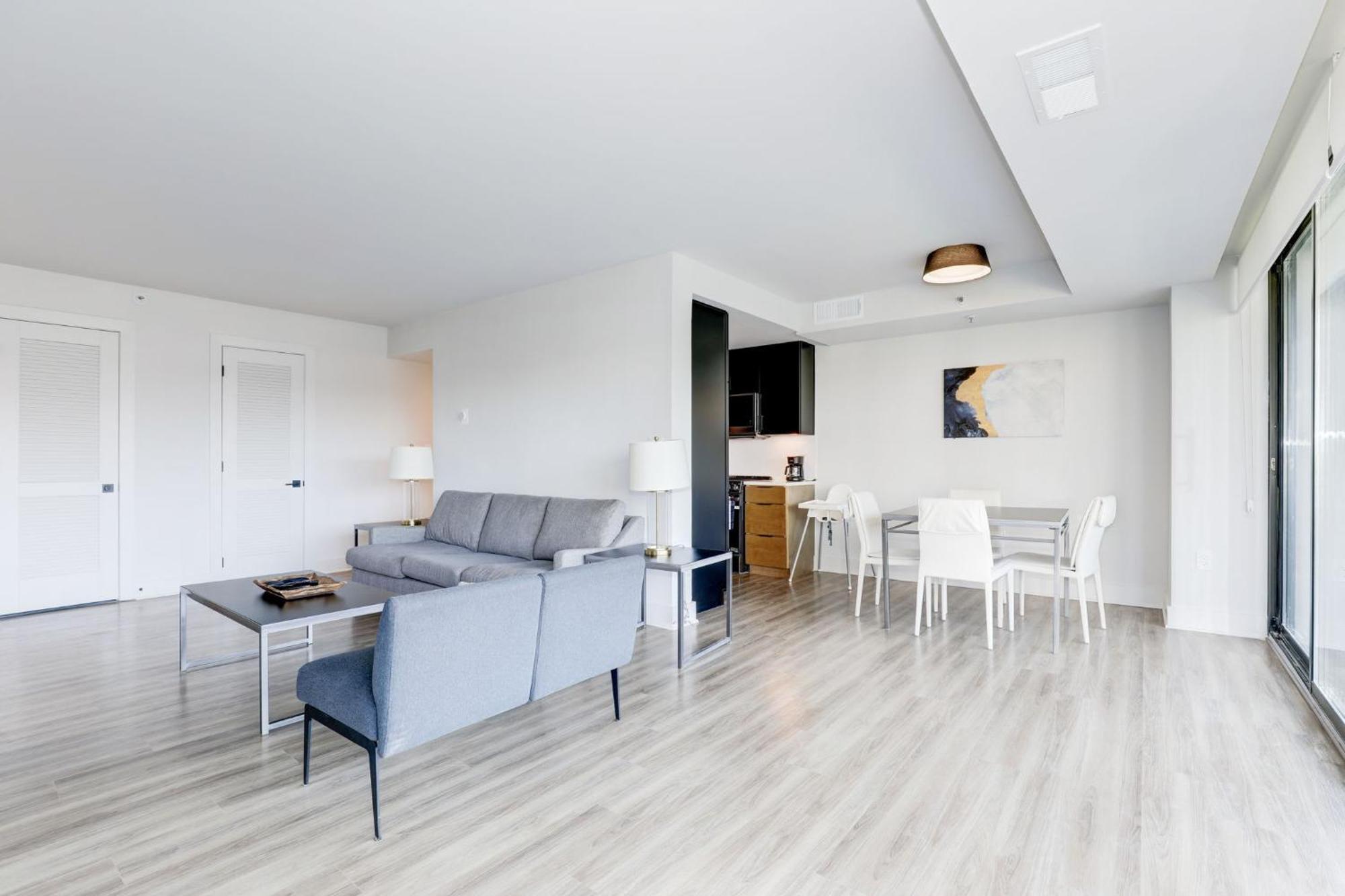 2Br Executive Apartment In Prime Location อาร์ลิงตัน ภายนอก รูปภาพ
