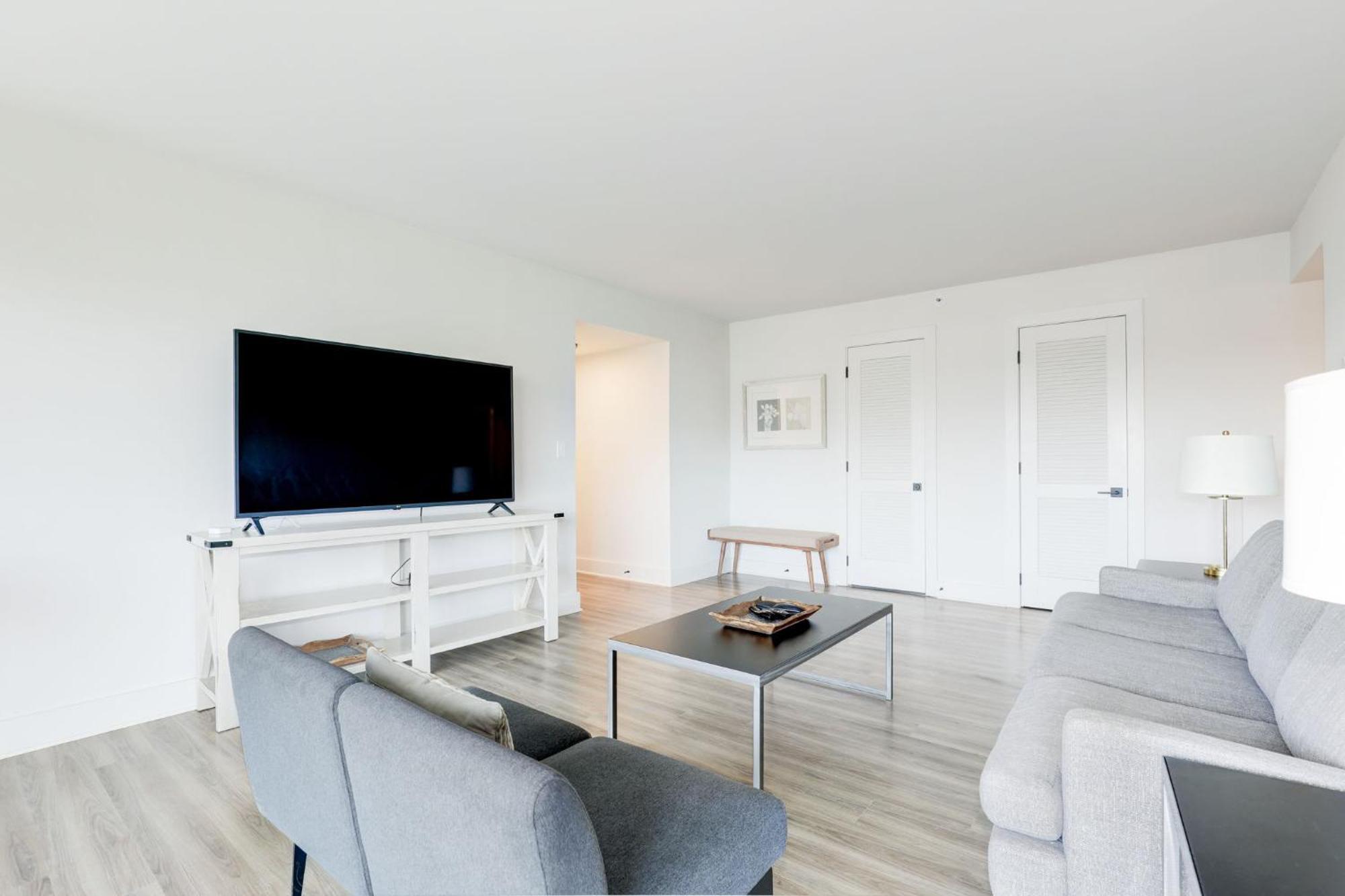 2Br Executive Apartment In Prime Location อาร์ลิงตัน ภายนอก รูปภาพ